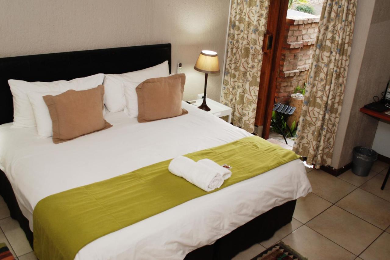 Zebrina Guest House Mbombela Room photo